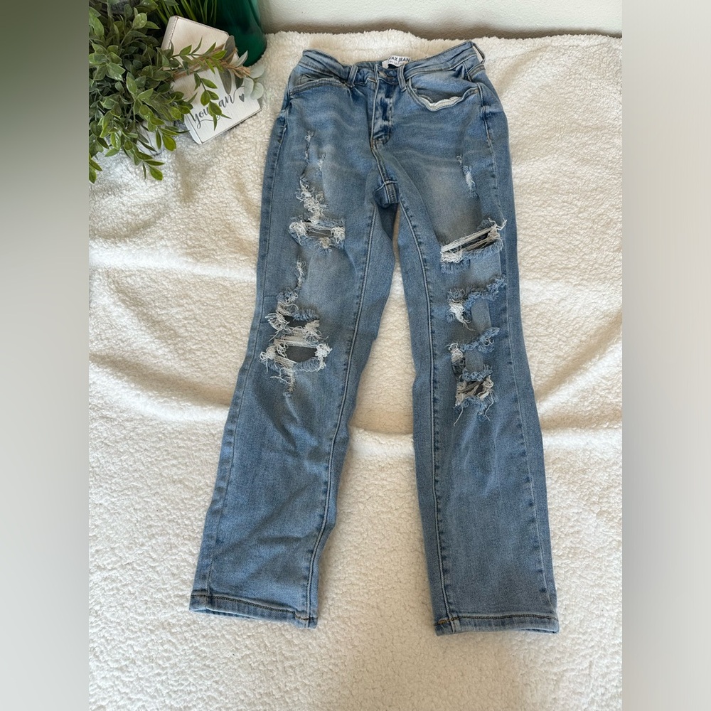 Wax Jean Collection distressed jeans size 5 27